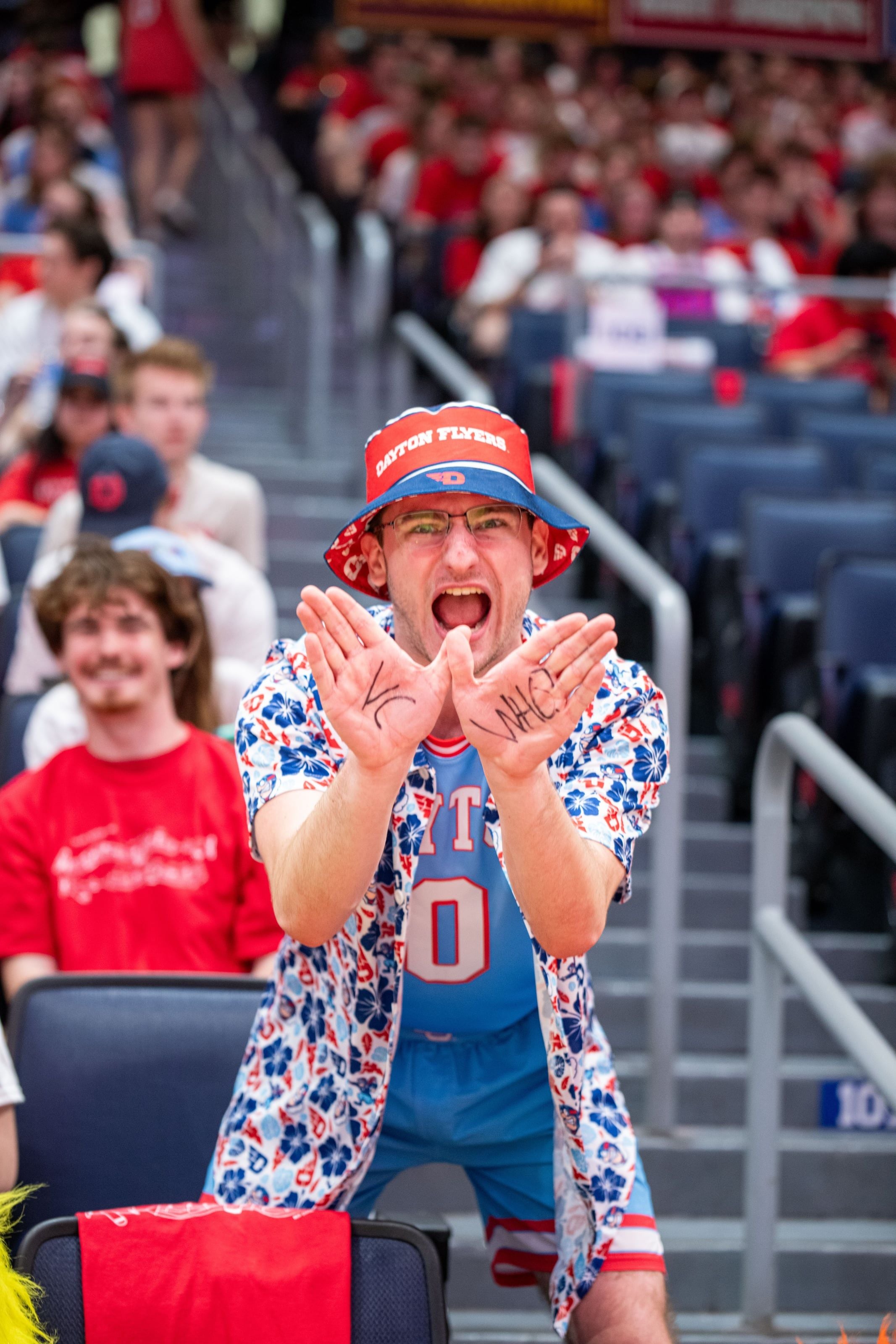 UD Basketball 4